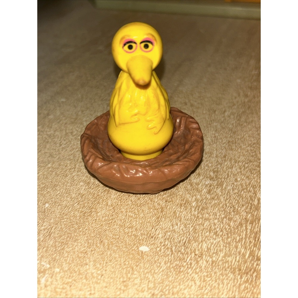 Fisher Price Vintage Sesame Street BIG BIRD w/NEST